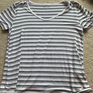 Hollister t-shirt